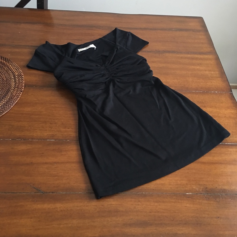 Black Susana Monaco sweetheart neck top